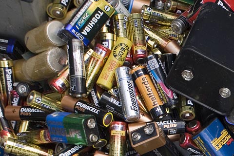 承德废弃铅酸蓄电池回收|索兰图铁锂电池回收